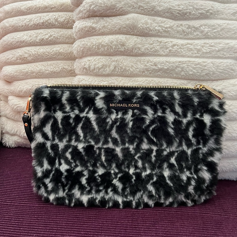 Michael Kors Black and Gray Textured Clutch